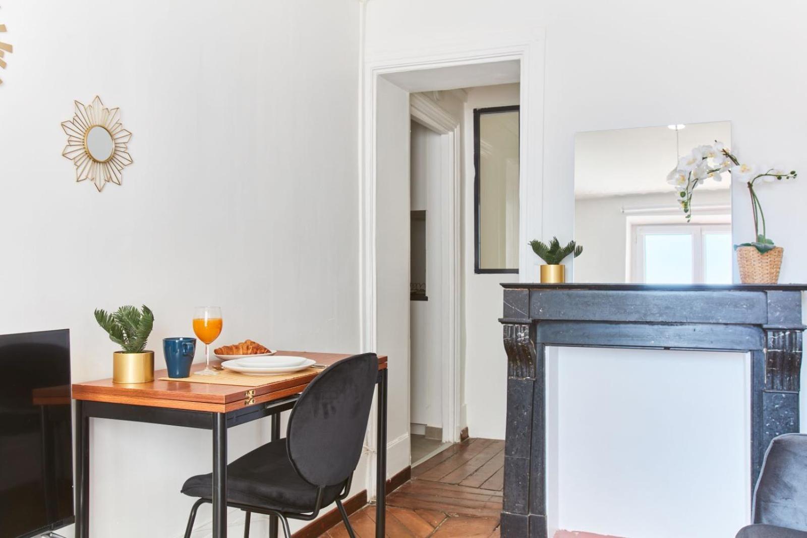 Appartement Cosy Montmartre 2Br à Paris Extérieur photo